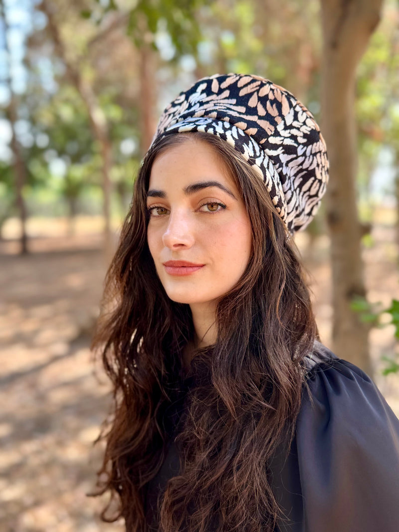 ⁨⁨⁨⁨ כובע שיק קומפורט עלי כותרת תכלת ⁩⁩⁩⁩ (7878143017136)